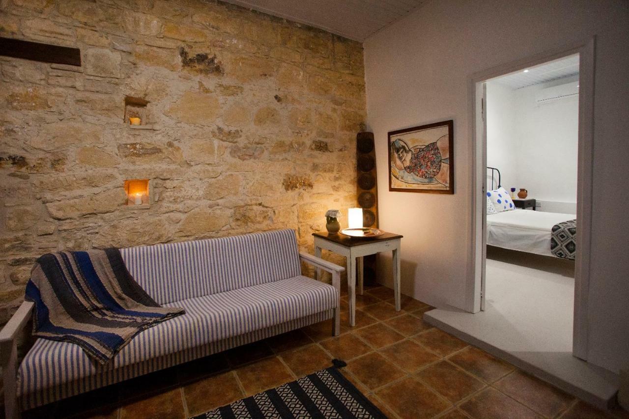 Cecilias Courtyard Guest House Malia Exterior photo